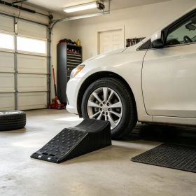 Single Auto Service Ramp (20000 lbs/9 Ton), 5.5" Elevation Vehicle Tire Ramp for Routine Maintenance (Option: Default title)